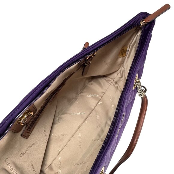 Calvin Klein Quilted Tote Bag Purple Chain Leather Handles Gold Hardware Preppy - Picture 12 of 14
